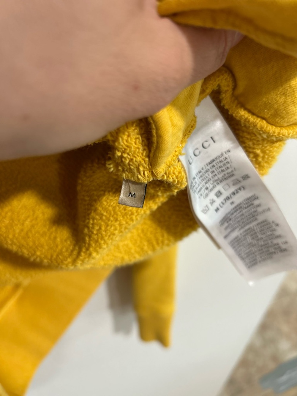 Authentic Gucci “#1921 Snakes Are Nice” Yellow Hoodie Sweatshirt Size M - Picture 7 of 9